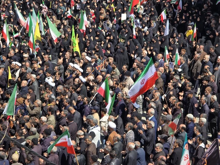 تصاویر / همدان غرق در ماتم