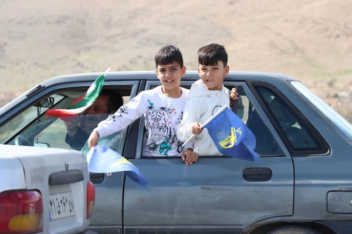 تصاویر/رژه خودرویی از ورودی شهر مهاجران تا روستای دهسد خنداب بمناسبت چهلمین روز شهادت حضرت امام‌خامنه‌ای «ره» و سپهبد شهید محمد‌پاکپور
