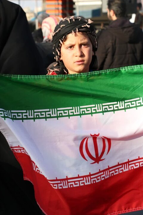 تصاویر/عزاداری هیات های مذهبی شهرستان کارچان در اربعین قائد امت در میدان شهدای اراک