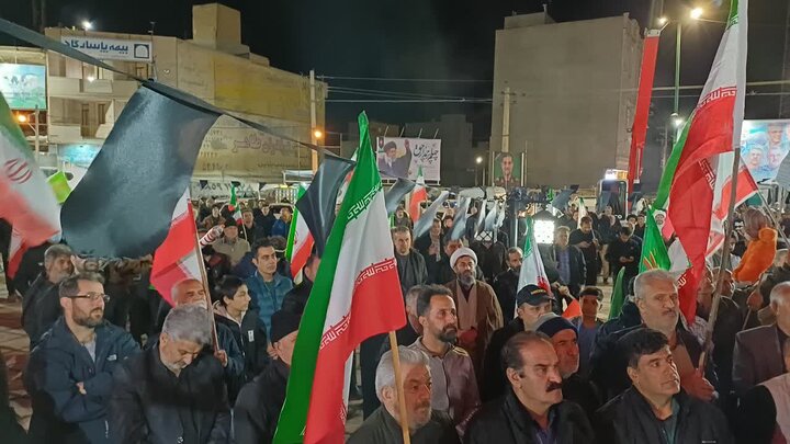تصاویر/چهلمین شب حضور پرشور مردم ولایتمدار مامونیه در تجدید بیعت با آرمان‌های انقلاب