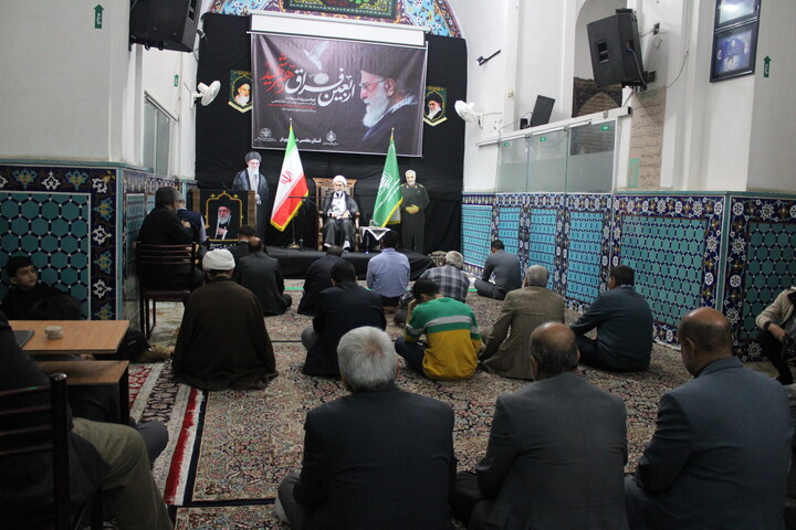 تصاویر/ سوگواری چهلمین روز فراق قائد امت در حرم امامزادگان جوپار