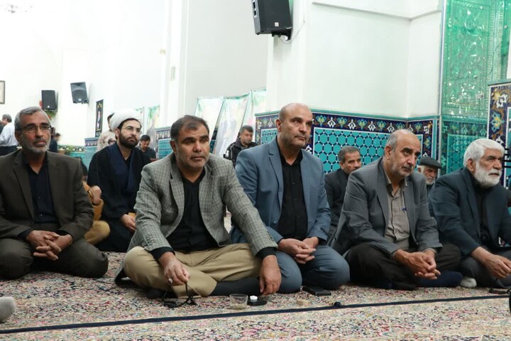 تصاویر/ سوگواری چهلمین روز فراق قائد امت در حرم امامزادگان جوپار