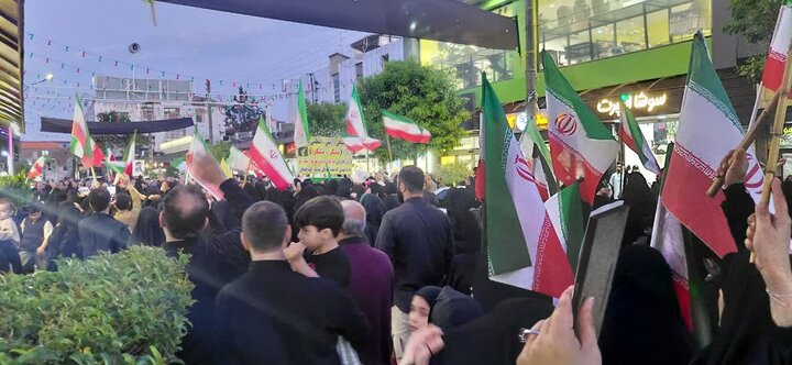 تصاویر / راهپیمایی هزاران نفر از دلدادگان رهبر شهید انقلاب (ره) در اربعین شهادت ایشان، در پایتخت علویان