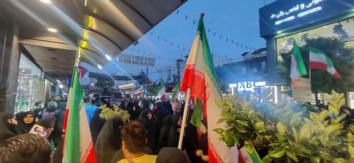تصاویر / راهپیمایی هزاران نفر از دلدادگان رهبر شهید انقلاب (ره) در اربعین شهادت ایشان، در پایتخت علویان