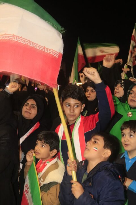تصاویر / تجمع پرشکوه هزاران نفر از مردم آمل در بیستم فروردین
