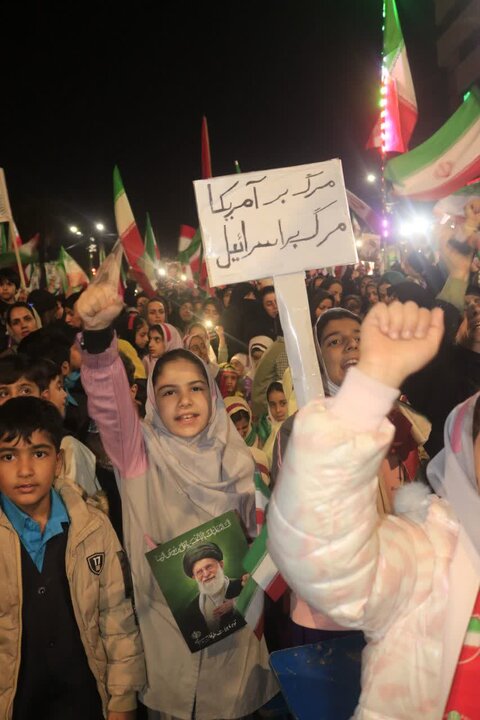 تصاویر / تجمع پرشکوه هزاران نفر از مردم آمل در بیستم فروردین