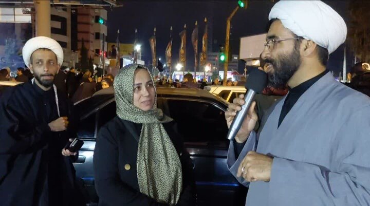 تصاویر . گوشه ای از فعالیت های تبلیغی موکب «شهدای روحانی شهرستان آمل» در بیستم فروردین