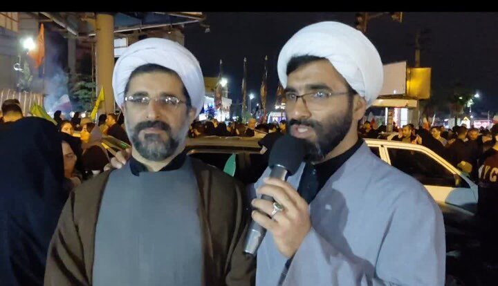 تصاویر . گوشه ای از فعالیت های تبلیغی موکب «شهدای روحانی شهرستان آمل» در بیستم فروردین
