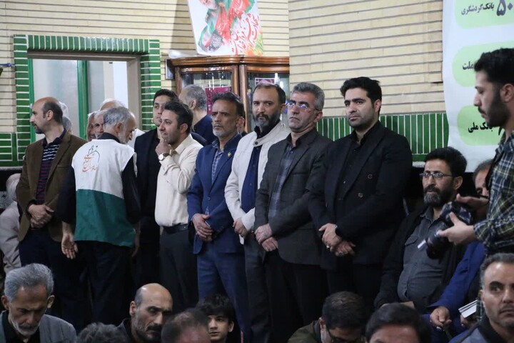 تصاویر/ برگزاری محفل قرآنی دانش‌آموزان استان سمنان در چهلم شهادت رهبر شهید و شهدای «شجره طیبه میناب»