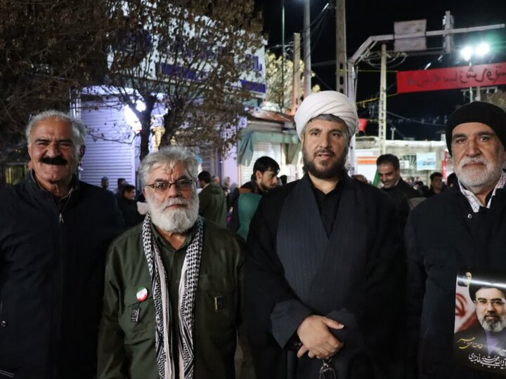 تصاویر/ لبیک مردم تکاب به فرمان امام عزیز حضرت آیت الله سید مجتبی خامنه‌ای(دامت برکاته)