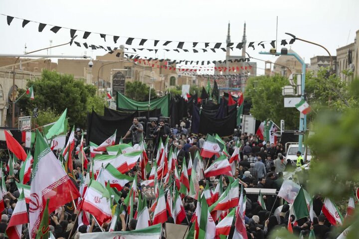تصاویر/ اجتماع هیئات مذهبی یزد در چهلم شهادت امام خامنه ای