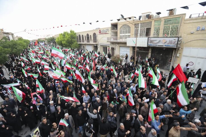 تصاویر/ اجتماع هیئات مذهبی یزد در چهلم شهادت امام خامنه ای