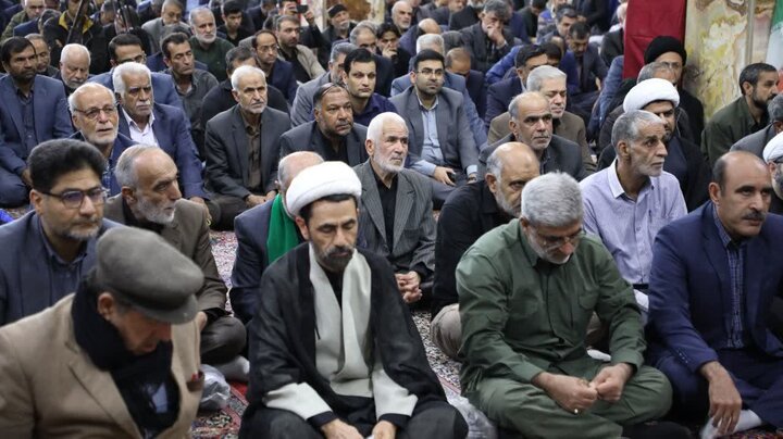 تصاویر/ بزرگداشت چهلم رهبر شهید در مسجد روضه محمدیه یزد