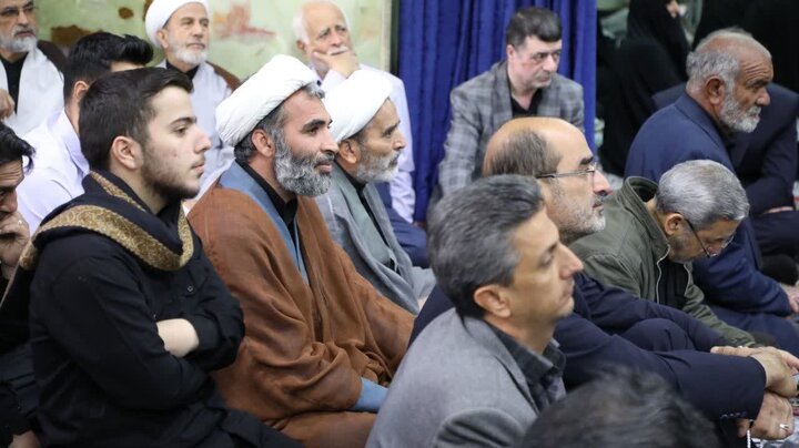 تصاویر/ بزرگداشت چهلم رهبر شهید در مسجد روضه محمدیه یزد