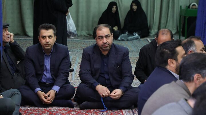تصاویر/ بزرگداشت چهلم رهبر شهید در مسجد روضه محمدیه یزد