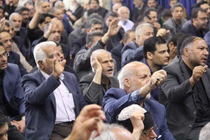 تصاویر/ بزرگداشت چهلم رهبر شهید در مسجد روضه محمدیه یزد