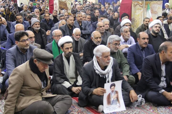 تصاویر/ بزرگداشت چهلم رهبر شهید در مسجد روضه محمدیه یزد