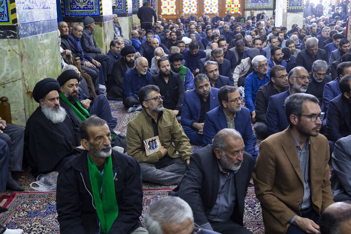 تصاویر/ بزرگداشت چهلم رهبر شهید در مسجد روضه محمدیه یزد