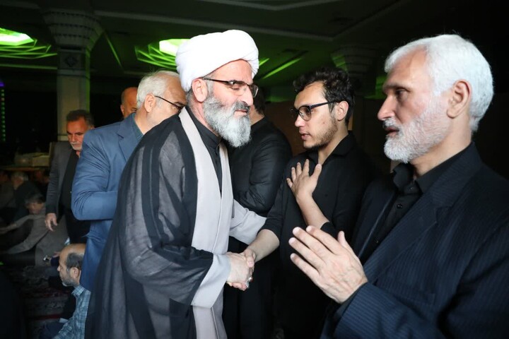 تصاویر/ مراسم بزرگداشت چهلمین روز شهادت حاج محمد باصری و مهندس شایان تبریزی‌امجد در سمنان