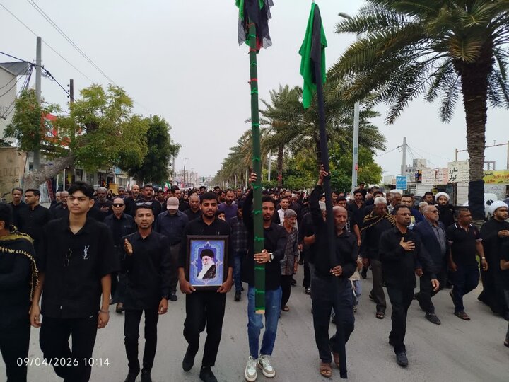 تصاویر/ مراسم بزرگداشت چهلمین روز شهادت قائد امت اسلامی در شهر قشم