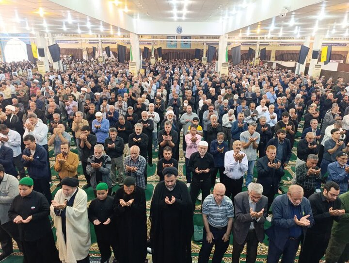 تصاویر/ آیین عبادی سیاسی نمازجمعه امروز شهر بوشهر