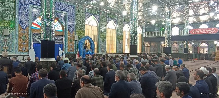 تصاویر/ نماز عبادی سیاسی جمعه  بادرود