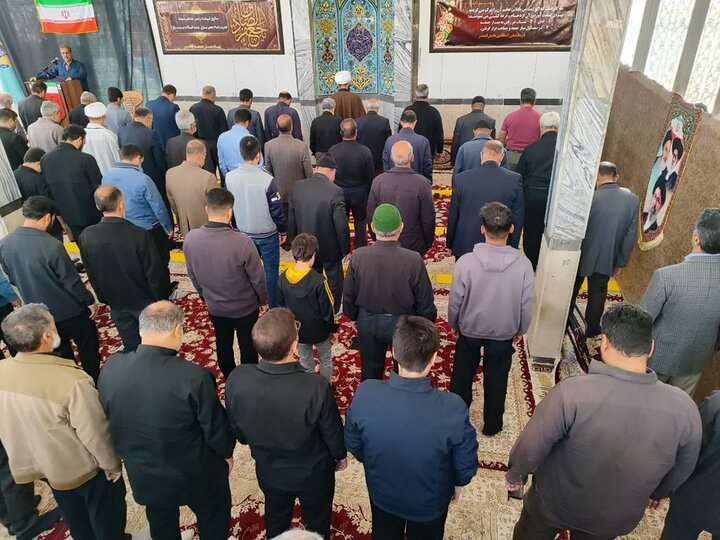 تصاویر/ نماز عبادی سیاسی جمعه قمصر