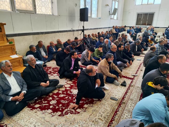 تصاویر/ نماز عبادی سیاسی جمعه قمصر