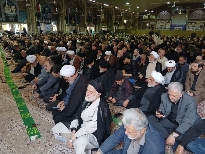 تصاویر/ دسته عزای اربعین شهادت امام خامنه ای تا مصلّای نماز جمعه بهشهر