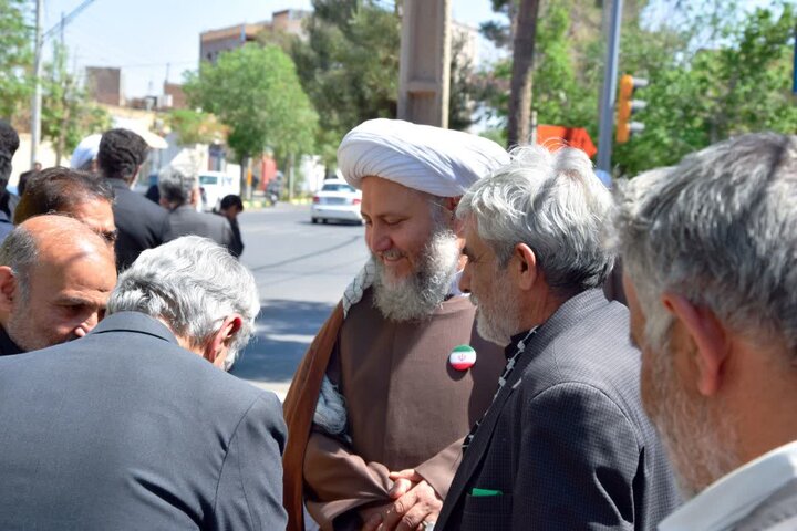 تصاویر/ نماز عبادی سیاسی جمعه آران وبیدگل