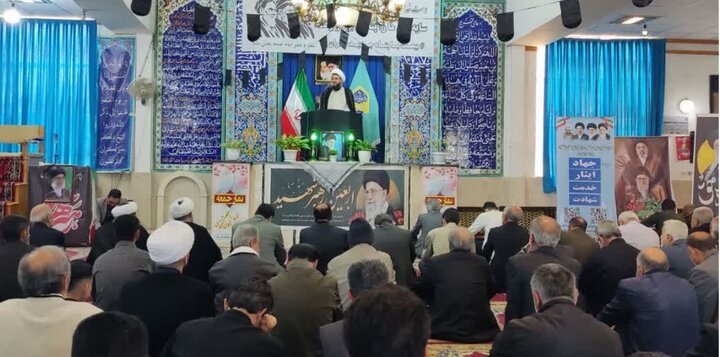 تصاویر / برگزاری مراسم عبادی سیاسی نماز جمعه بخش «نشتا» به امامت حجت الاسلام و المسلمین جوادی مقدم