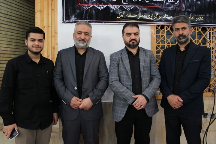 تصاویر /  اقامه نماز باشکوه نماز جمعه در شهرستان آمل، به امامت حجت الاسلام و المسلمین یعقوبیان