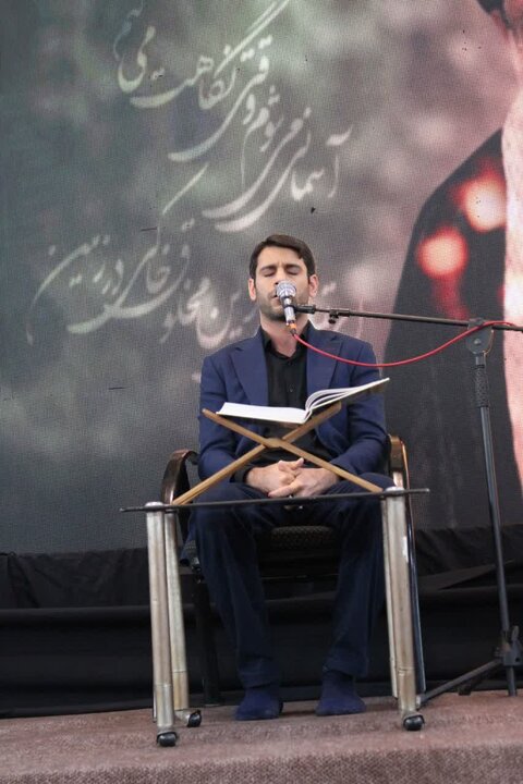 تصاویر /  اقامه نماز باشکوه نماز جمعه در شهرستان آمل، به امامت حجت الاسلام و المسلمین یعقوبیان