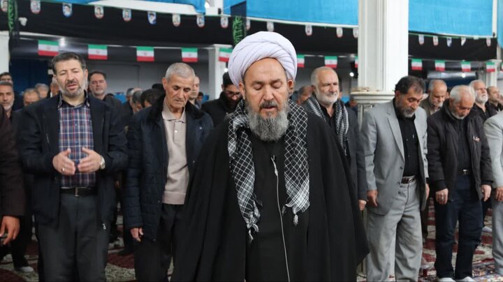 تصاویر/ اقامه نماز جمعه شاهین دژ