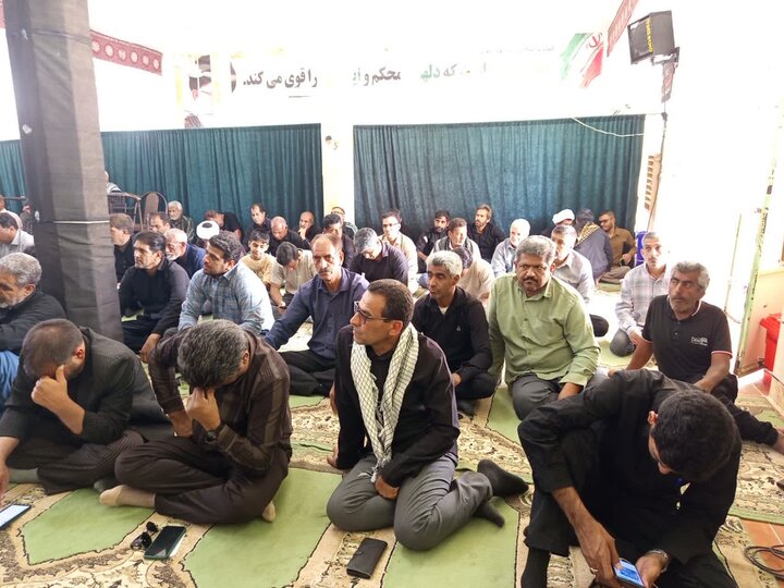تصاویر/ اقامه نماز جمعه در بخش اسماعیلی