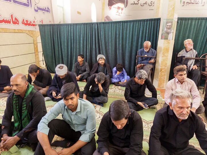 تصاویر/ اقامه نماز جمعه در بخش اسماعیلی