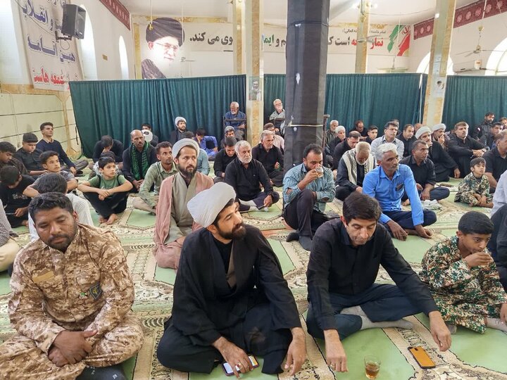 تصاویر/ اقامه نماز جمعه در بخش اسماعیلی