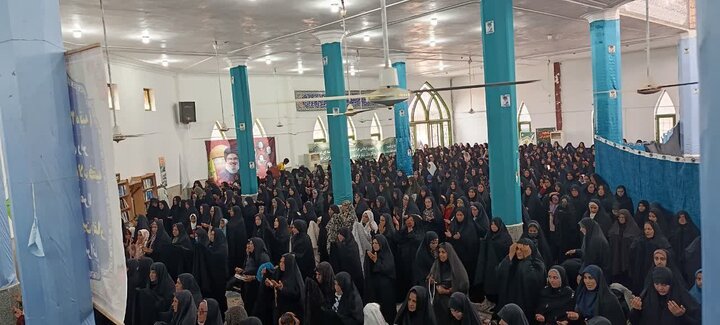 تصاویر/ اقامه نماز جمعه در شهر ریگان
