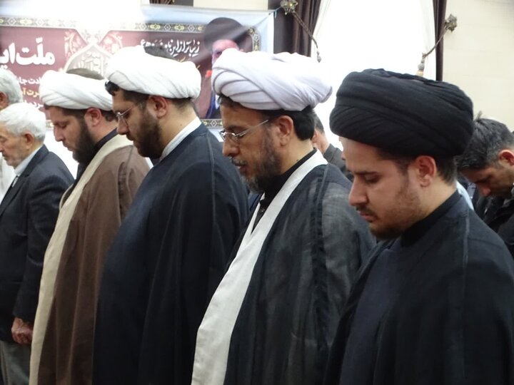 تصاویر/ اقامه نماز جمعه امروز شهرستان چهاربرج