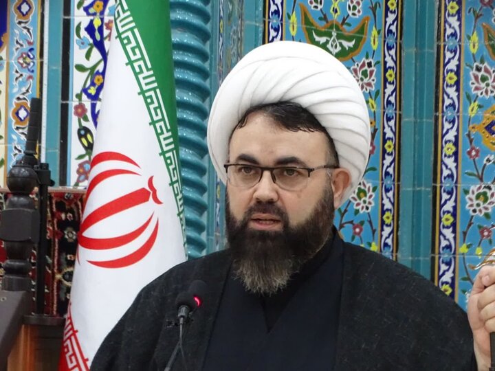 تصاویر/ اقامه نماز جمعه امروز شهرستان چهاربرج