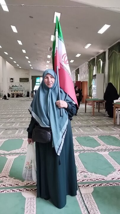 تصاویر / اقامه نماز عبادی سیاسی شهرستان نوشهر
