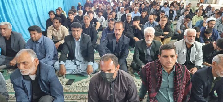 تصاویر/ اقامه نماز جمعه در شهر عنبرآباد