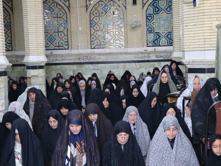 تصاویر/ اقامه نماز جمعه در شهر زیدآباد