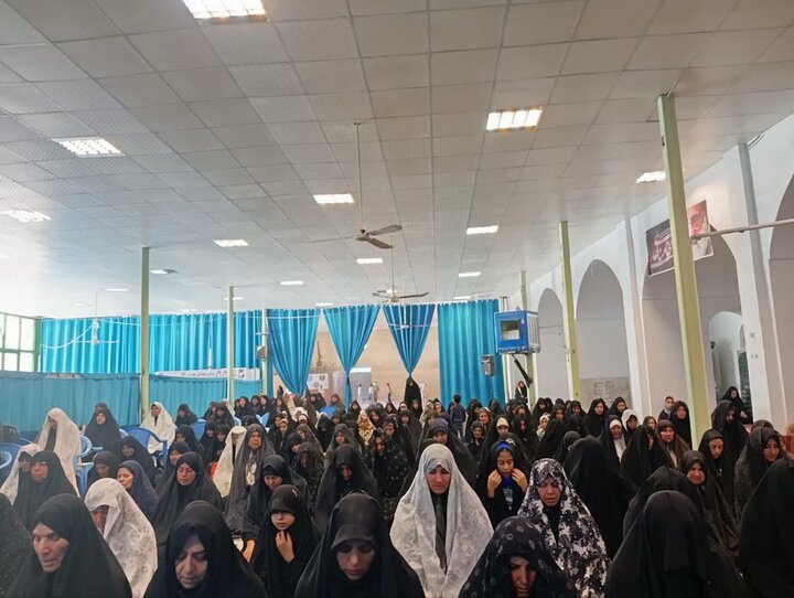 تصاویر/ اقامه نماز جمعه در شهر یزدان آباد