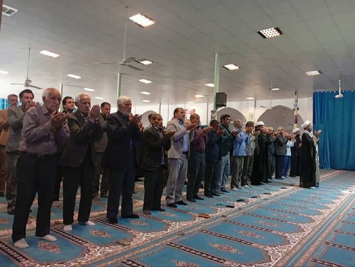 تصاویر/ اقامه نماز جمعه در شهر یزدان آباد