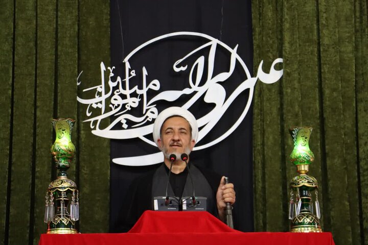تصاویر/ اقامه نماز جمعه در شهر ماهان