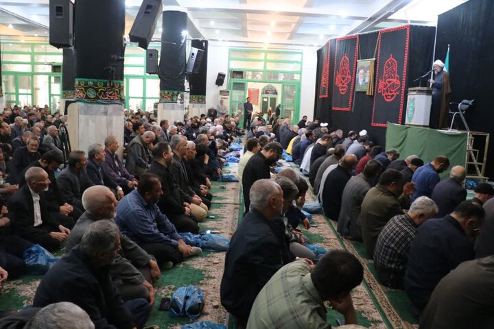 تصاویر/ نماز عبادی سیاسی جمعه در قرچک