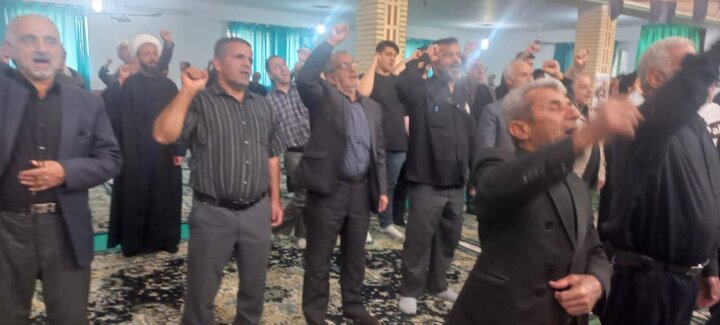 تصاویر/ اقامه نماز عبادی سیاسی دابودشت به امامت حجت الاسلام و المسلمین حاجی زاده