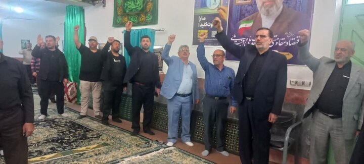 تصاویر/ اقامه نماز عبادی سیاسی دابودشت به امامت حجت الاسلام و المسلمین حاجی زاده