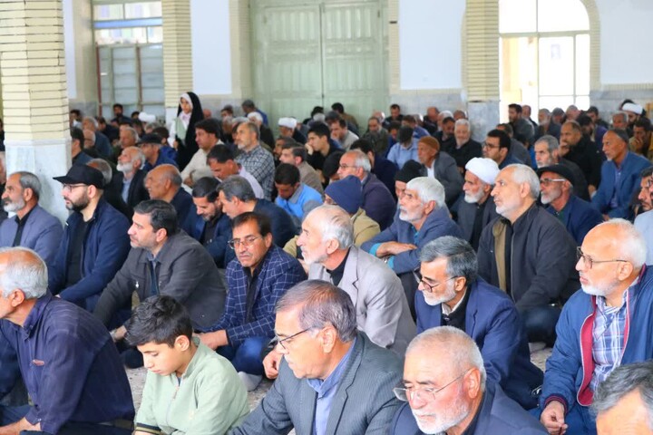 تصاویر| راهپیمایی و نماز جمعه عبادی، سیاسی قاین